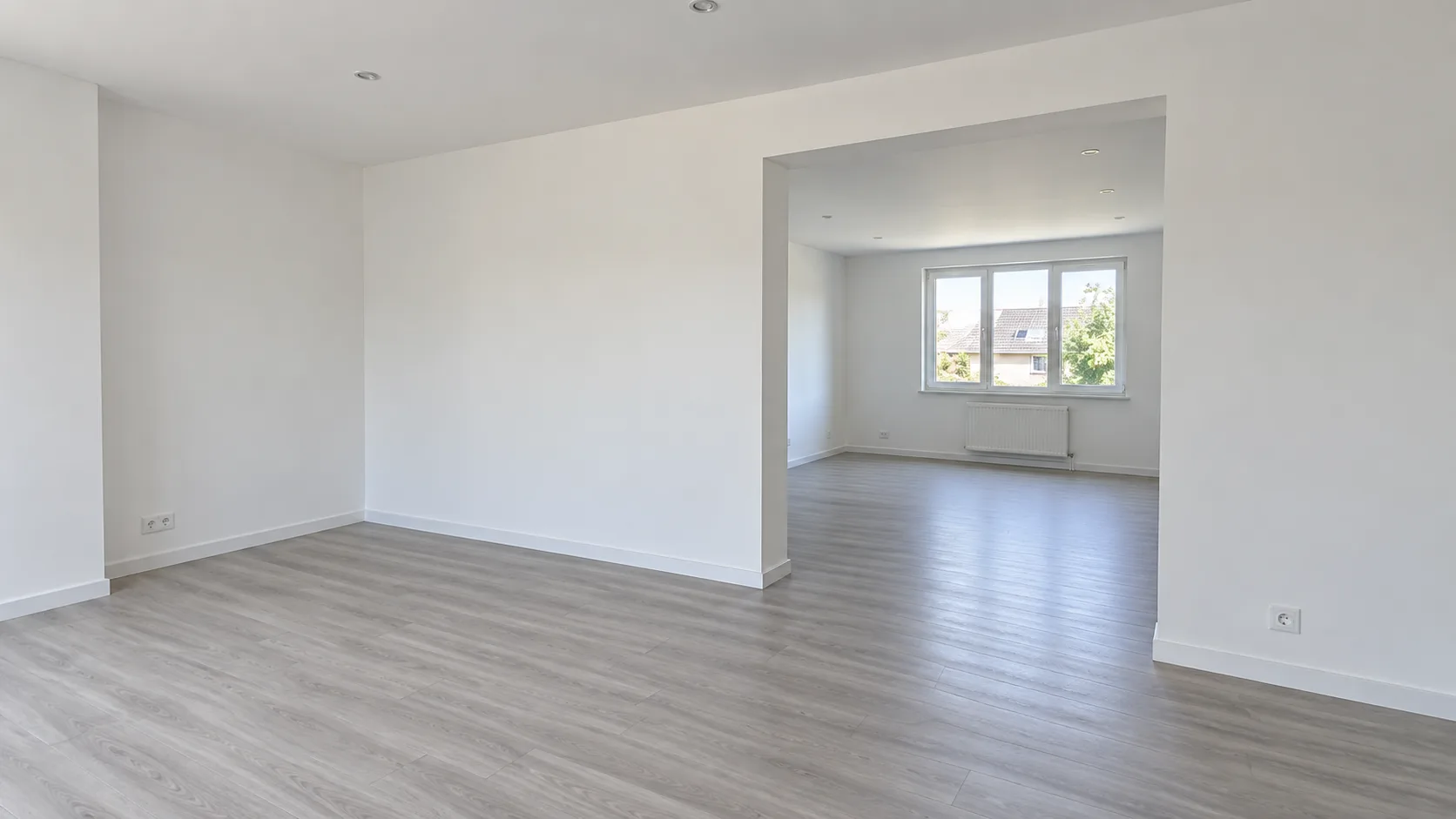 Pose de faux plafonds : pose de faux plafond et de sol pour réunir deux pièces, chantier ECP